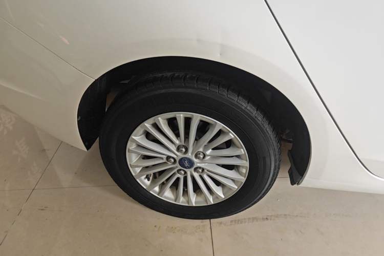 Used Ford Escort 2017 Revised Version 1.5L Manual Comfort Edition