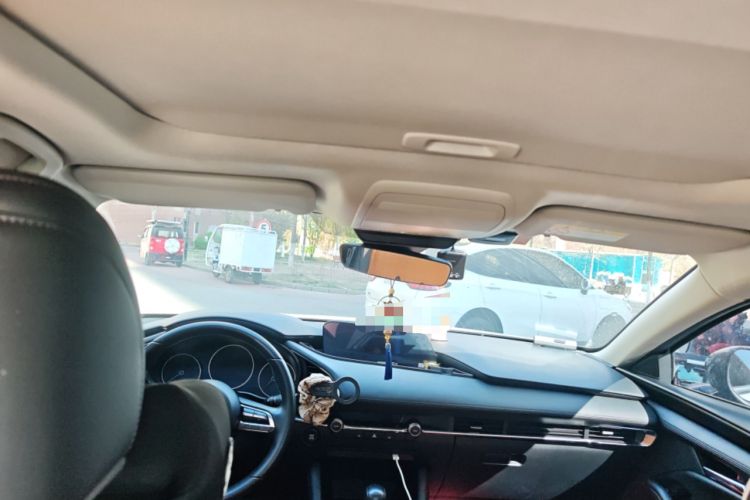 Used Mazda 3 Axela 2020 2.0L Automatic Zhiya Edition Headliner