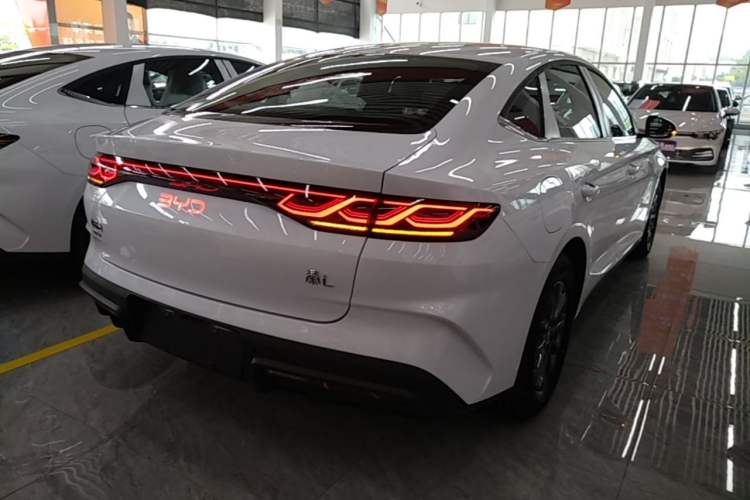 Used BYD Qin L 2026 DM-i 128KM Progressive Edition
