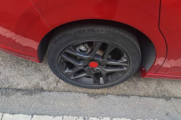 Used Dongfeng Aeolus Yixuan 2022 230T Automatic Adaptive-Beam Knight Edition