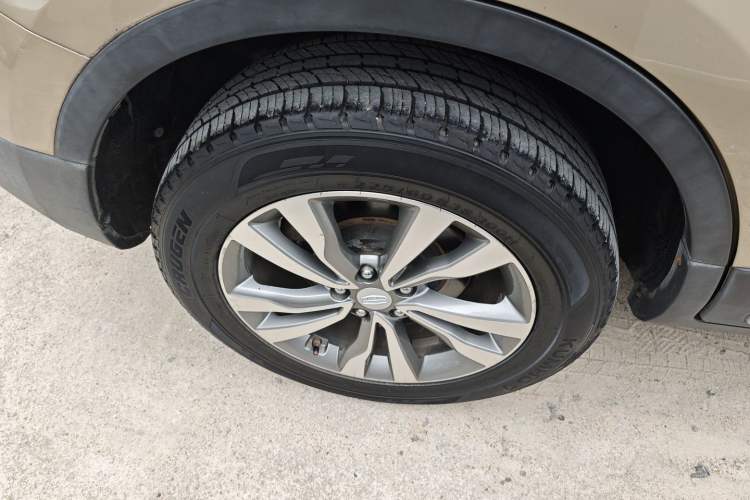 Used Geely Auto Emgrand X7 Sport 2016 1.8TD Automatic ZhiZun Version
