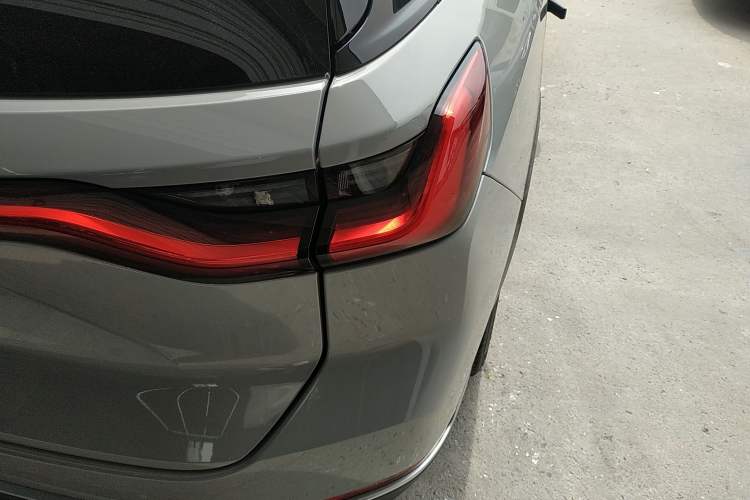 Used Nio ES8 2020 415 km Range 6-Seater Version
