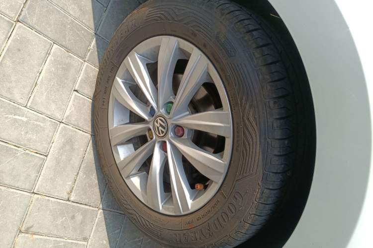 Used Volkswagen Jetta 2017 1.5L Automatic Fashion Model
