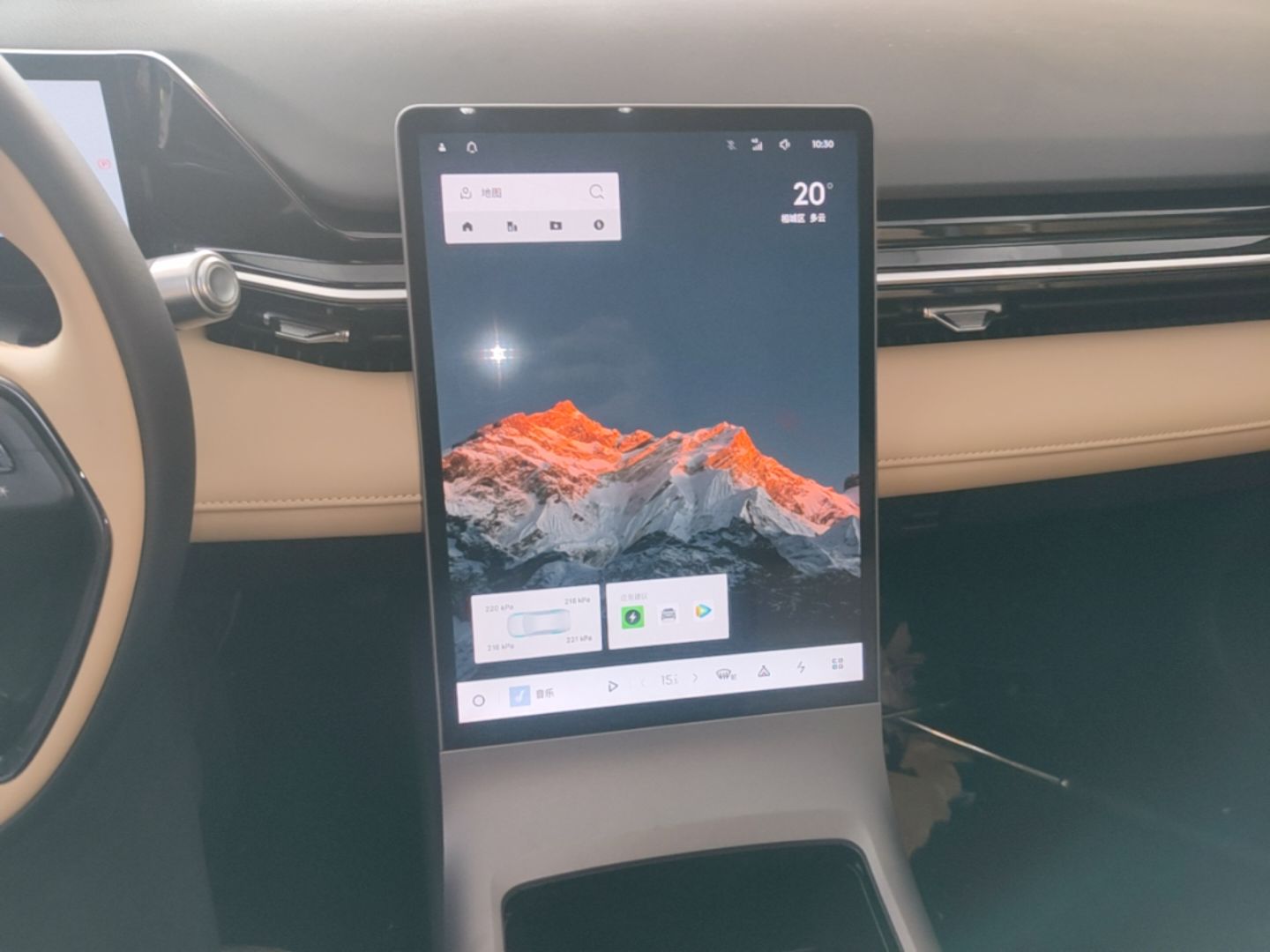Geely Galaxy L6 2023 60km PLUS — снимка 15