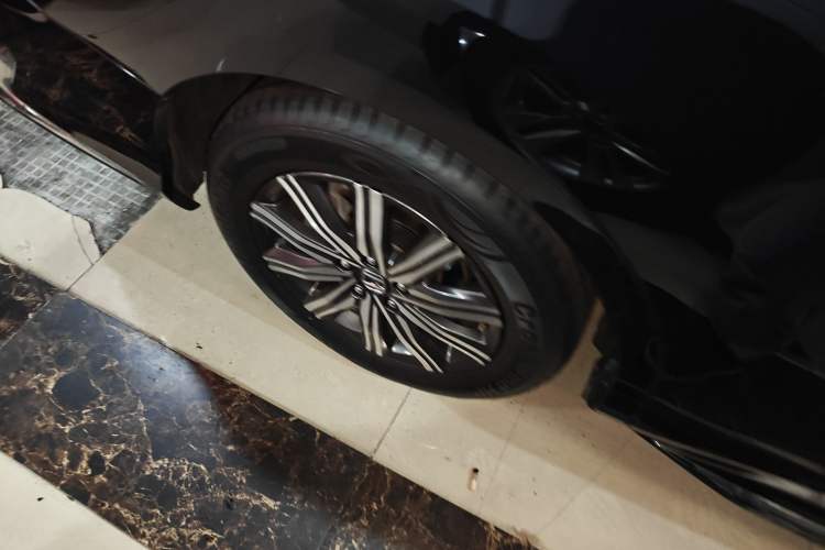 Used Honda Odyssey 2024 2.0L eHEV Sharp·Leading Edition Right Rear Wheel Hub