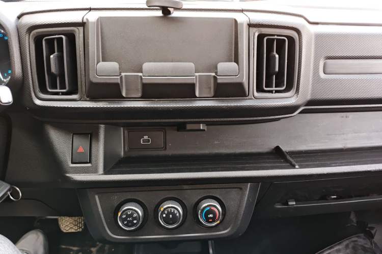 Used Karry Jiangtun E7 2024 Wealthy Edition