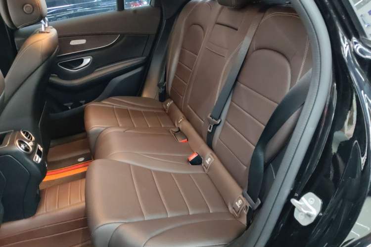 Used Mercedes-Benz GLC 2020 Facelift GLC 300 L 4MATIC Dynamic Edition