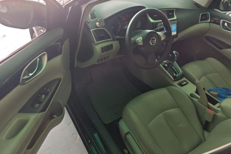 Used Nissan Sylphy 2016 1.6 XL CVT Luxury Edition Driver Seat