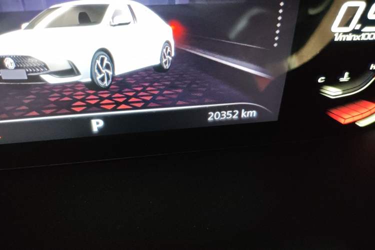 Used MG 5 2021 180 DVVT CVT Youth Luxury Edition Odometer Close Up