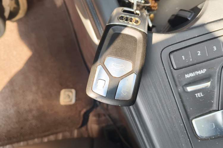 Used Audi A4L 2017 Plus 40 TFSI Sport Model