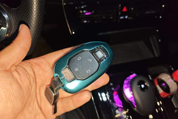 Used GAC Trumpchi E9 2023 E9 Master Model Vehicle Key