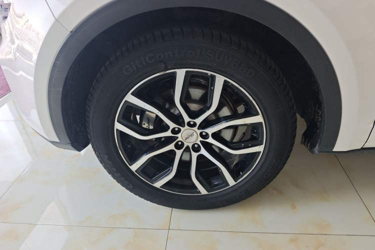 Used Zotye Domy X7 2017 1.8T Manual Luxury Model Left Front Wheel Hub
