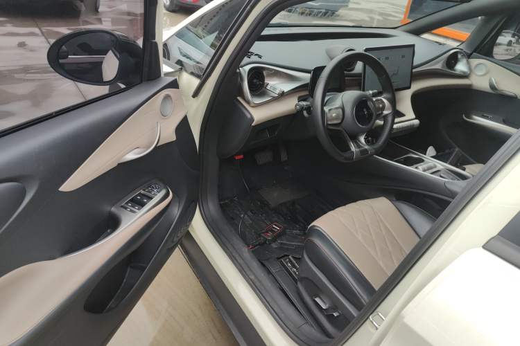 Used BYD Dolphin 2021 405 km Fashion Edition Driver Seat