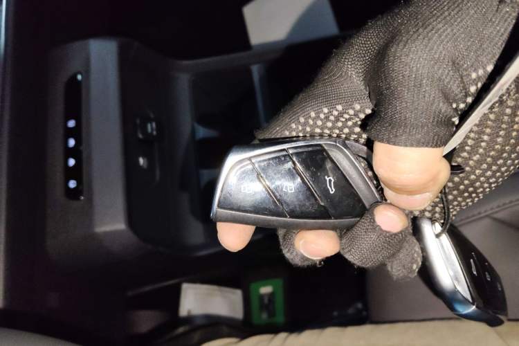 Used SAIC MAXUS Dajia 7 2024 Revised Version Super Hybrid Long-Range Edition Enjoyment Version
