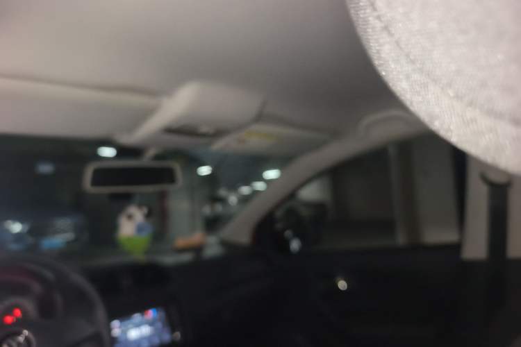 Used Volkswagen Polo 2016 1.4L Manual Fashion Model