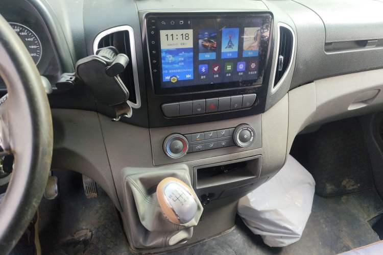 Used JAC Group Sunray 2021 2.0T 5-Series Star Express 6/7-Seater High-Roof D20TCIF1