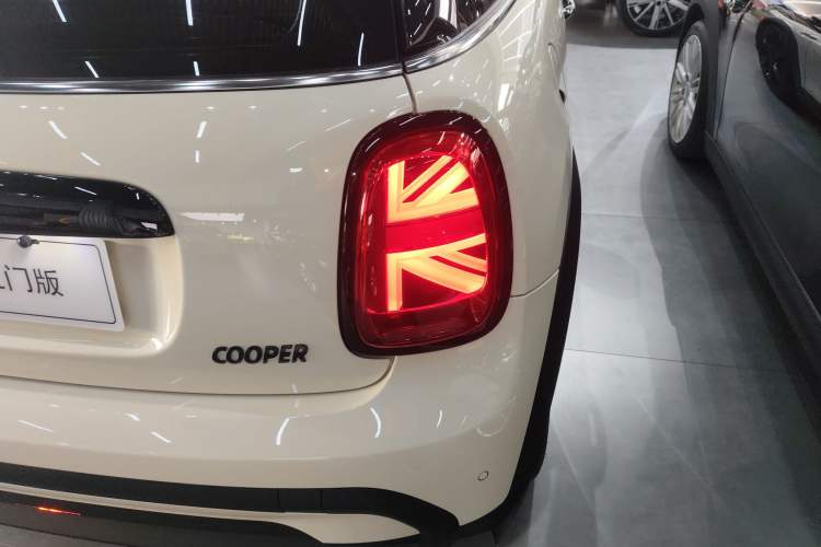 Used MINI MINI 2022 Updated 1.5T COOPER Classic Edition