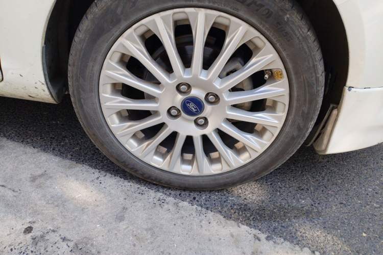 Used Ford Fiesta 2014 Hatchback 1.0 GTDi Automatic Dynamic Model