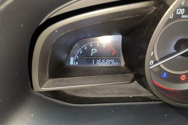 Used Mazda 3 Axela 2016 Sedan 1.5L Automatic Comfort Model Odometer Close Up