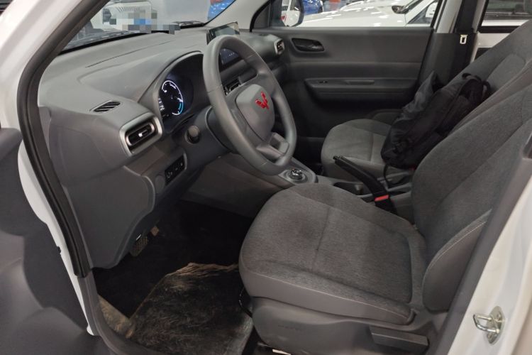 Used Wuling Hongguang New Energy 2024 All-Electric Model 300KM Standard Version