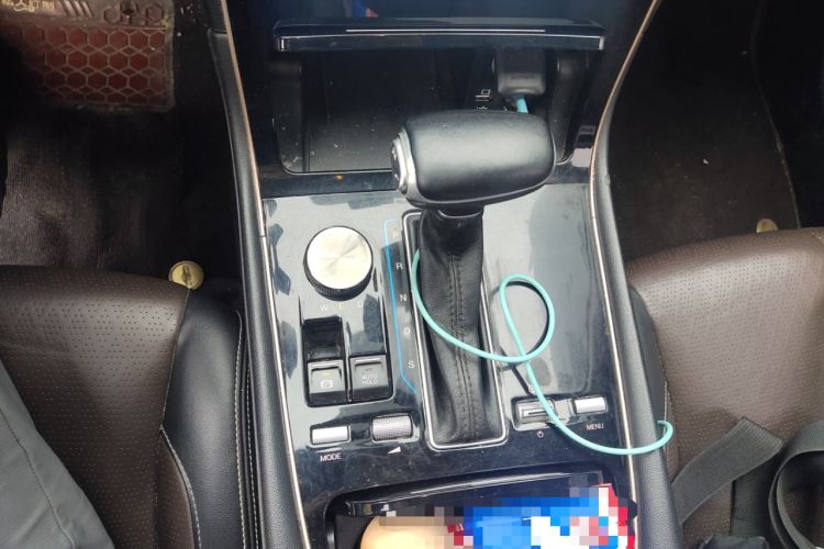 Used GAC Trumpchi GS5 2019 270T Automatic Luxury Edition Gear Lever