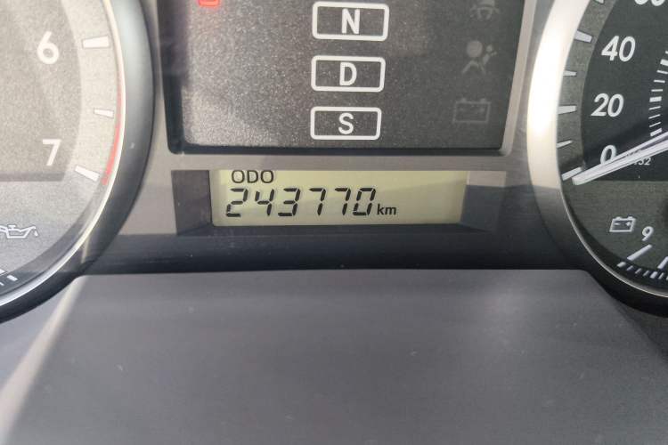 Used Toyota Land Cruiser 2016 4.0L Automatic GX-R
