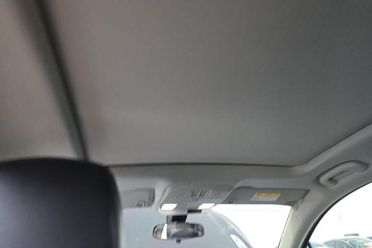 Used Buick Envision 2018 20T Two-Wheel-Drive Elite Model