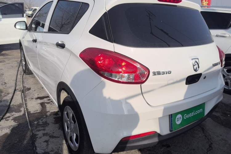 Used Baojun 310 2016 1.2L Manual Value Edition