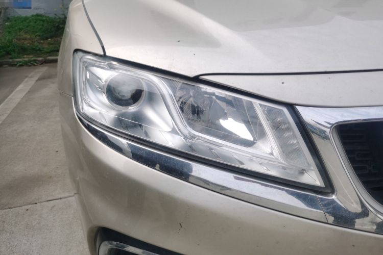 Used Geely Auto Emgrand GT 2017 1.8T Luxury Model Right Front Headlight