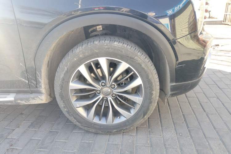 Used GAC Trumpchi GS8 2017 320T Two-Wheel Drive Luxury Smart Connectivity Version (7 Seats) Right Front Wheel Hub