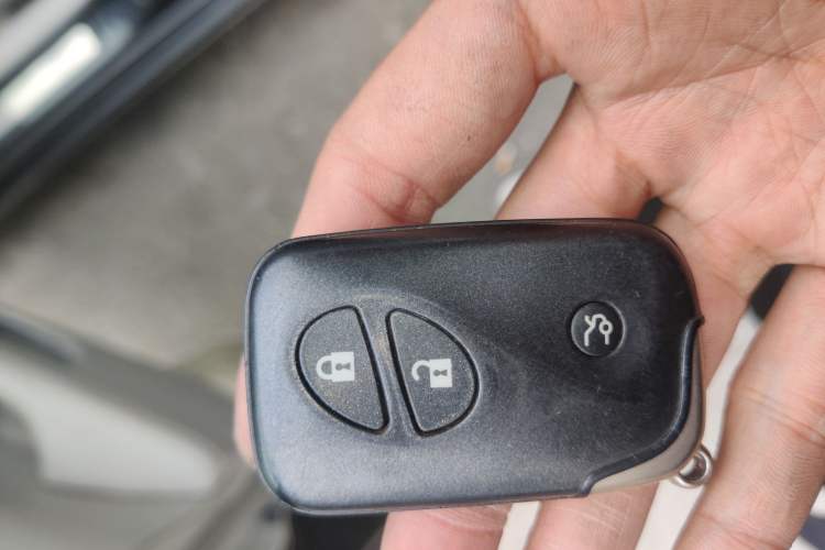 Used Lexus ES 2006 350 Vehicle Key