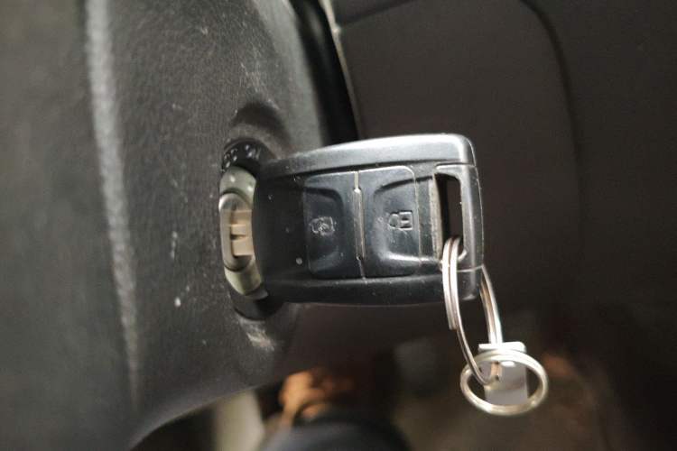 Used Wuling Hongguang V 2019 1.5L Jingqu Version China VI LAR