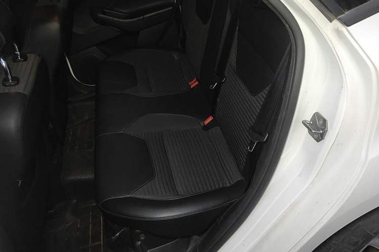 Used Ford Focus 2017 Sedan 1.6L Automatic Fashion Edition Smart Drive Version