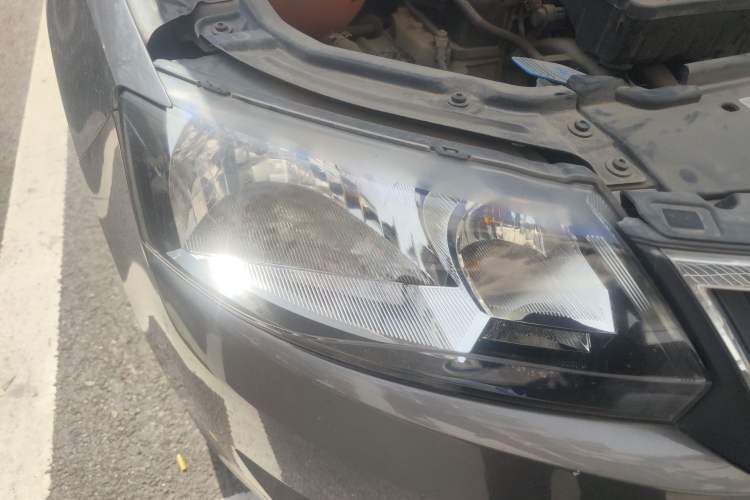 Used Skoda Rapid 2013 1.6L Manual Enjoyment Model