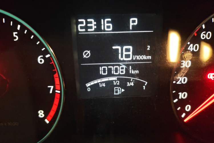 Used Volkswagen Polo 2014 1.6L Cross Polo Automatic
