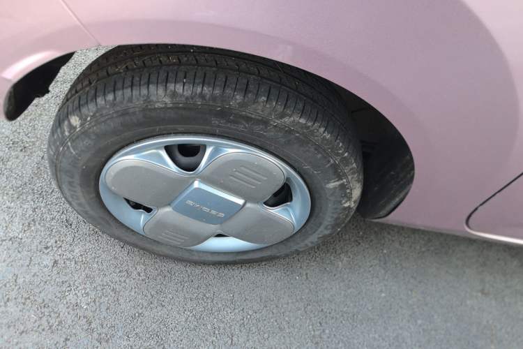 Used Geely Galaxy Panda 2023 Panda Mini 200km Endurance Bear