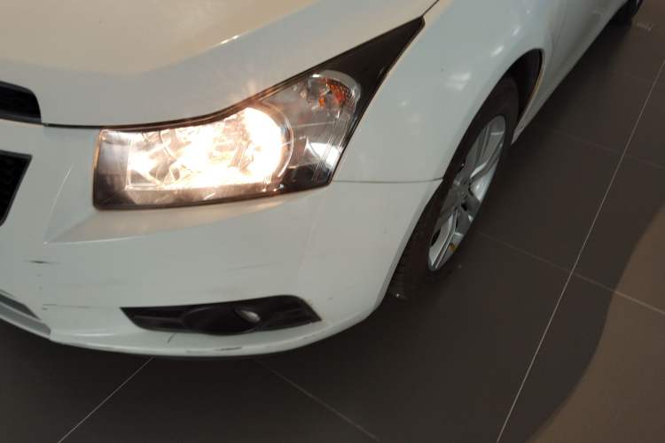 Used Chevrolet Cruze 2013 Hatchback 1.6L Automatic Luxury Model