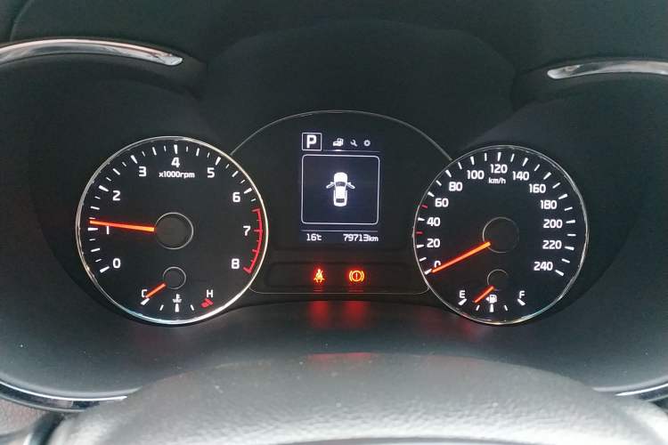 Used Kia K3 2017 1.6L Automatic 15th Anniversary Special Edition GLS Instrument Cluster