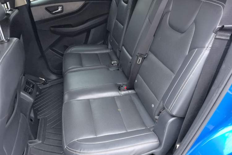 Used Dongfeng Fengon S560 2018 1.8L CVT Elite Model 7 Seats