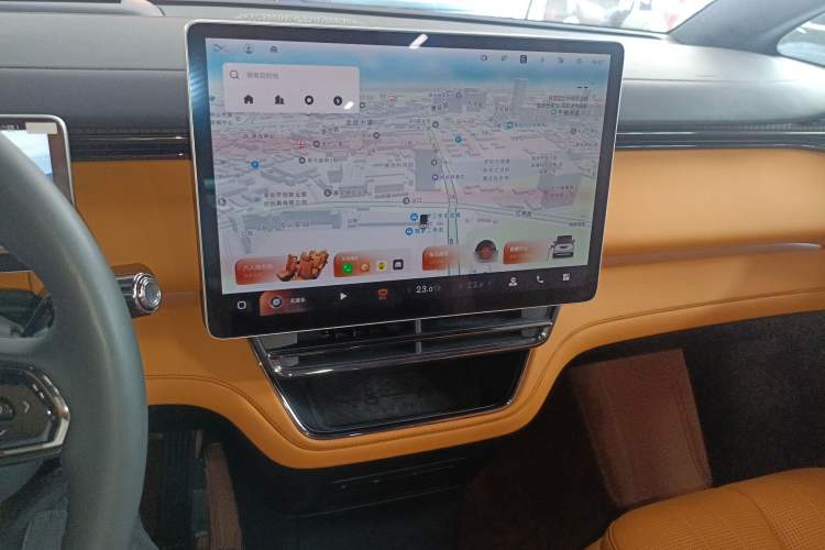 Used Geely Galaxy LEVC L380 2025 805 km Flagship Version All-Wheel Drive