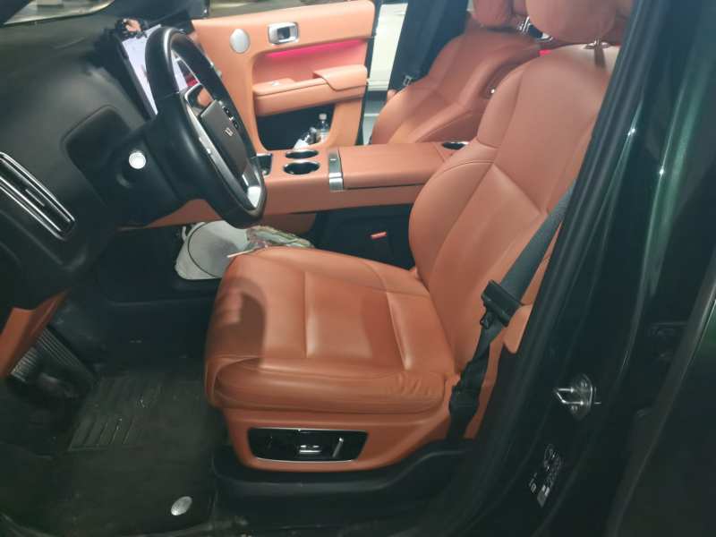 Used Li Auto L8 2023 Pro Model — 16
