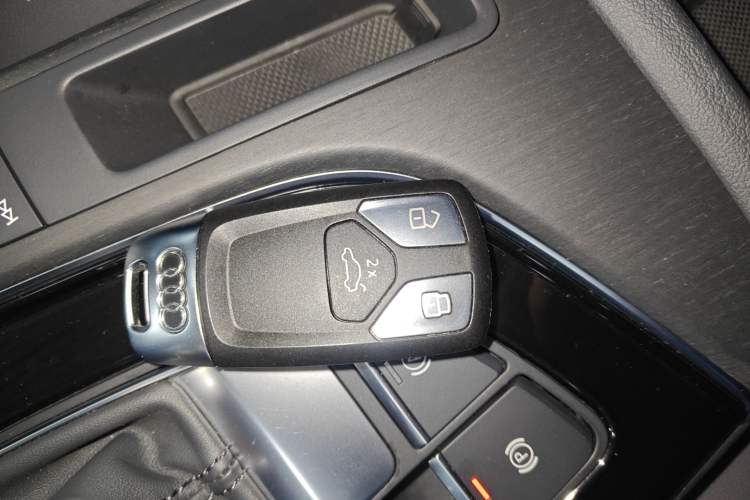 Used Audi A4L 2024 40 TFSI Luxury Dynamic Edition