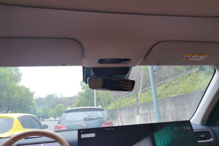 Used Chery T11 2026 Model 220 Rear-Drive Dual IMAX Theater Edition
