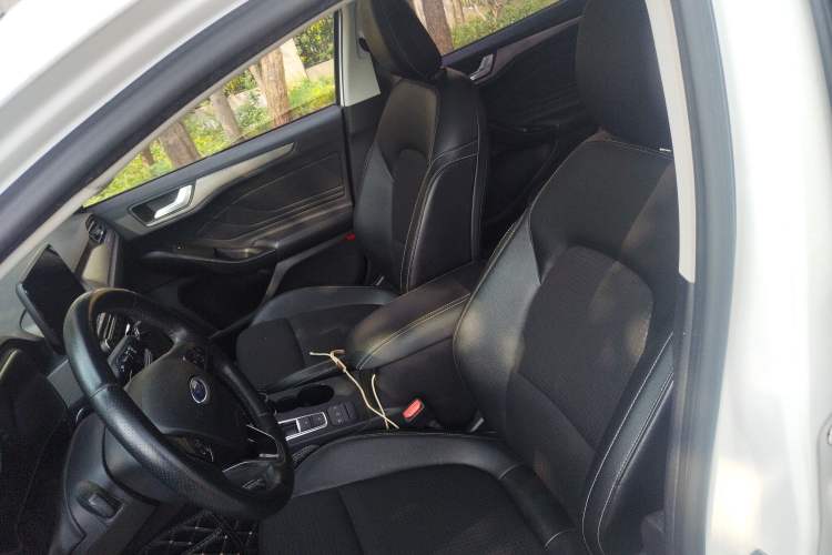 Used Ford Focus 2020 Sedan EcoBoost 180 Automatic Trend Edition Left Front Seat