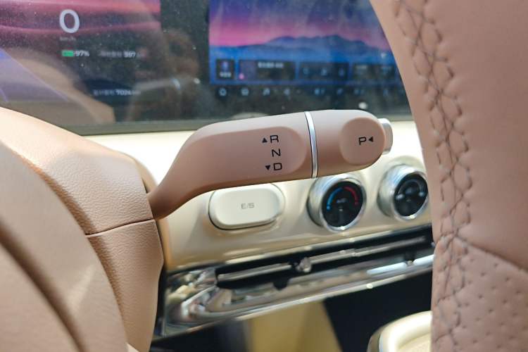 Used Wuling Bingo 2025 410 km Lingxi Deluxe Edition
