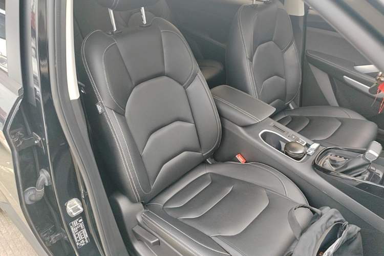 Used Baojun 530 2020 1.5T CVT Prestige Connected Version 7 Seats
