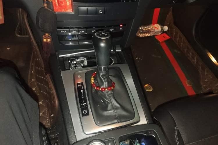 Used Mercedes-Benz E-Class 2012 E 200 CGI Coupe Gear Lever