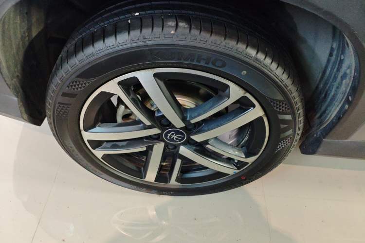 Used BYD Song L DM-i 2025 Intelligent Driving Version 112 km Beyond-Range Type