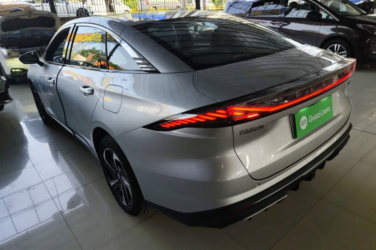 Used Geely Galaxy L6 2025 EM-i 140km Starship Edition
