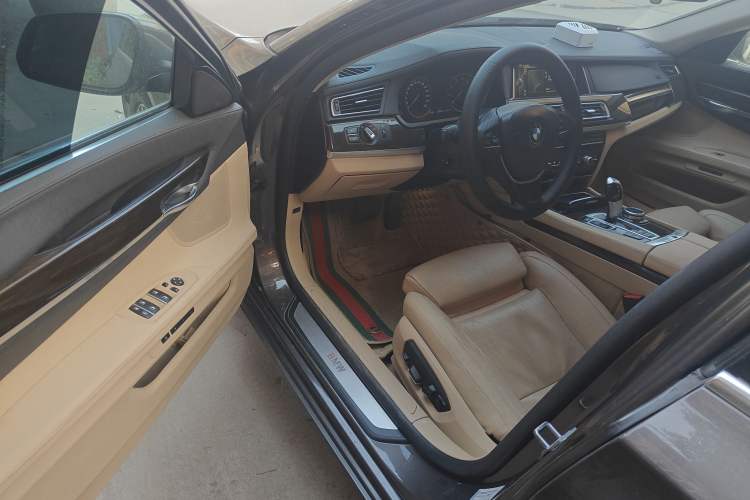 Used BMW 7 Series 2013 730Li Leading Model